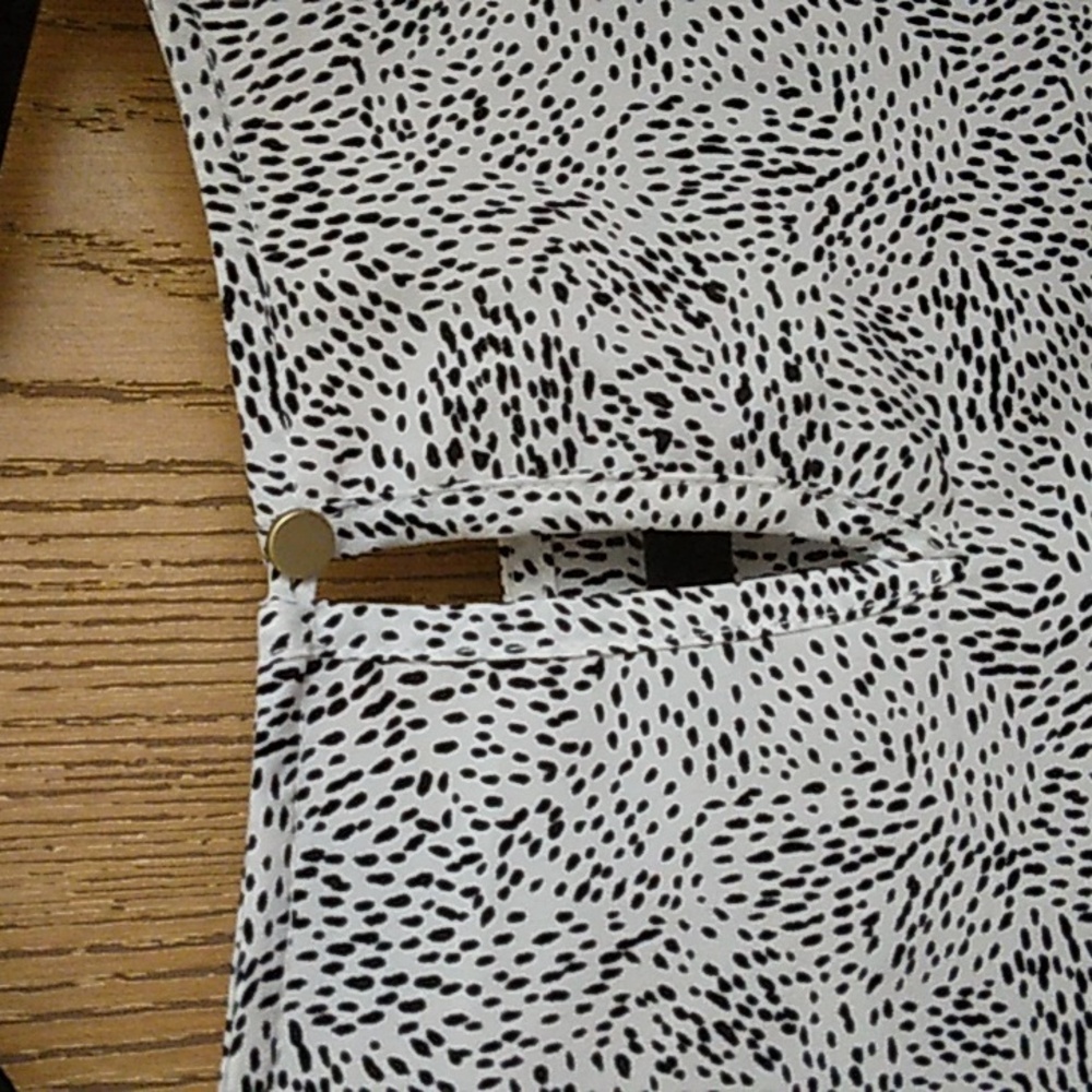 A New Day White and Black Cut Out Ruffle Sleeve Blouse - Picture 6 of 7